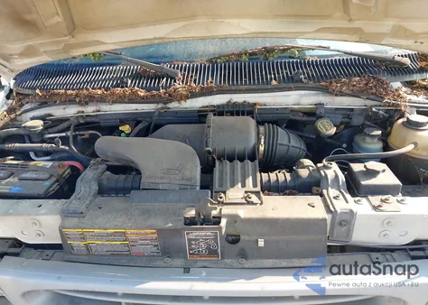 2001 Ford E-150 Commercial/Recreational from USA, damaged, VIN 1FTRE14261HA74987